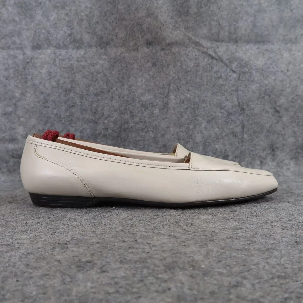 Partners Shoes Womens 8 Loafer Flat Leather Fashion Career Vintage Slip On Retro